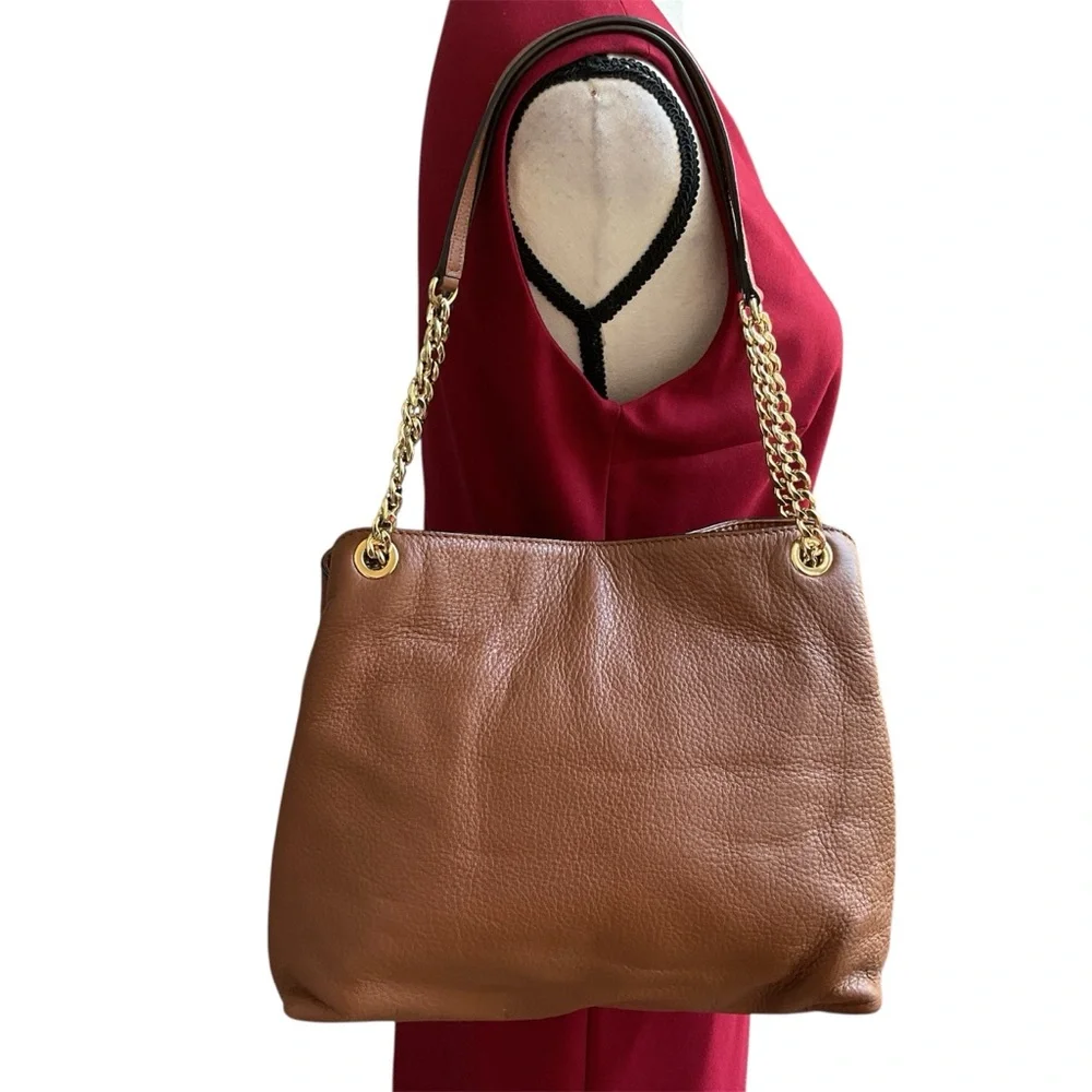 Michael Kors Jet Set Brown Leather Shoulder Bag